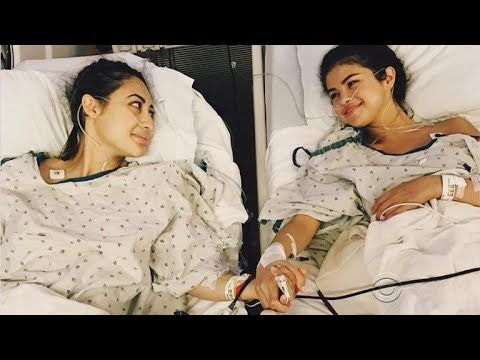 Francia Reisa and Selena Gomez's post kidney transplat surgery image in 2017